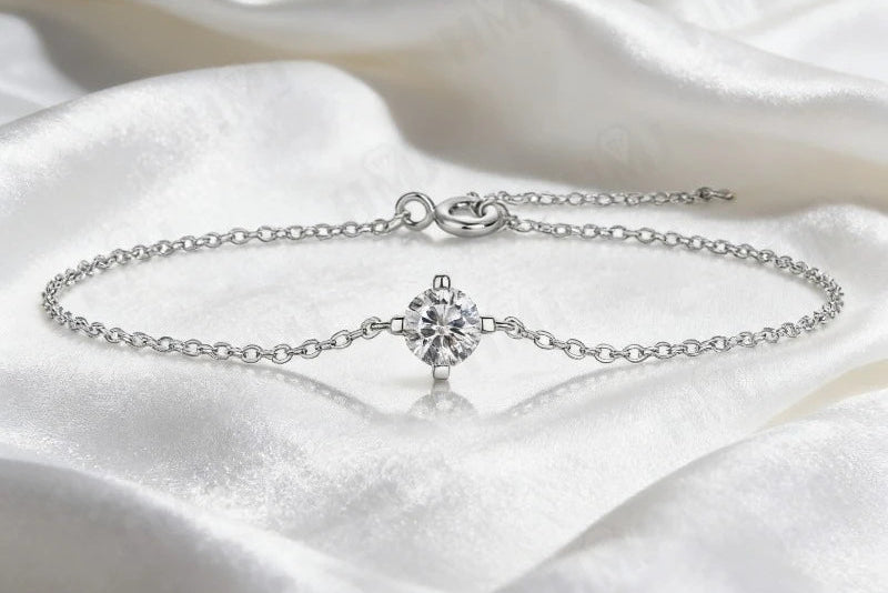 Round-Cut Moissanite Bracelet
