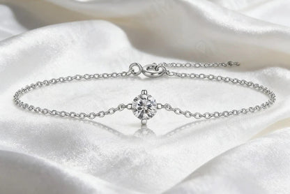 Round-Cut Moissanite Bracelet